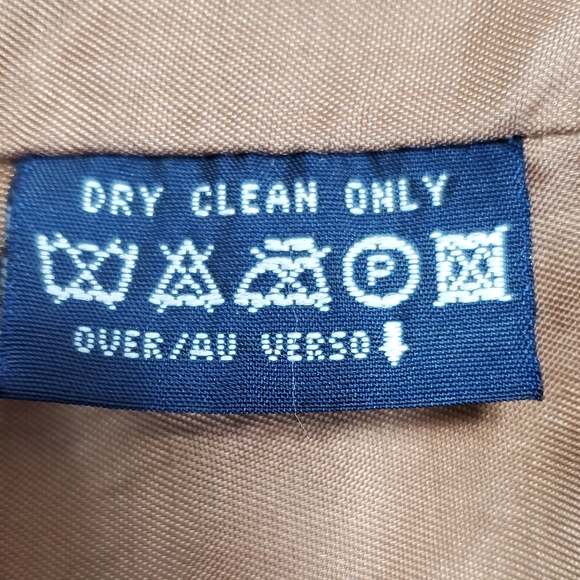 Liz Sport Petite Water & Wind Resistant Jacket - Picture 15 of 15